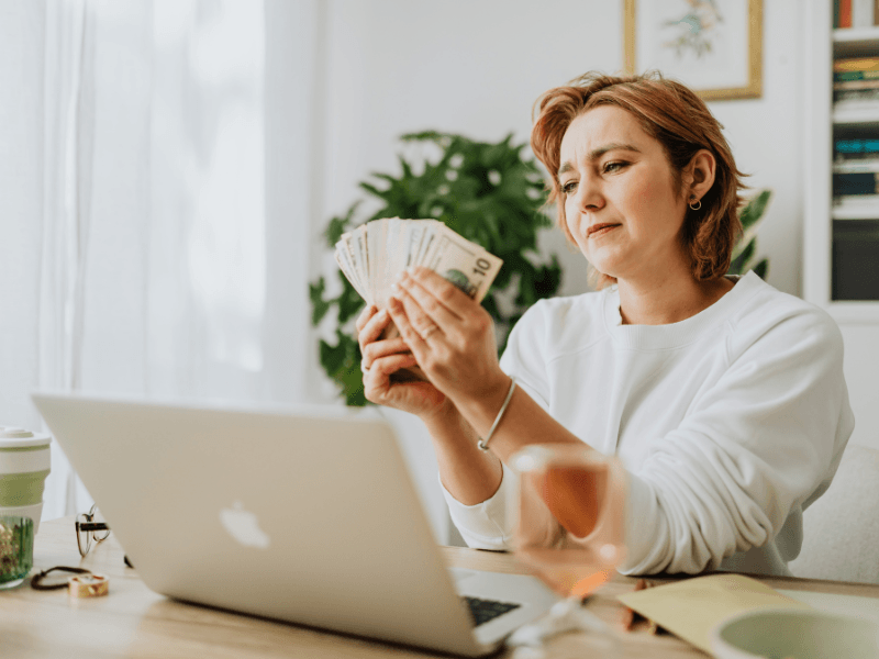 Mahila Career Agency LIC – Supporting Women’s Financial Independence