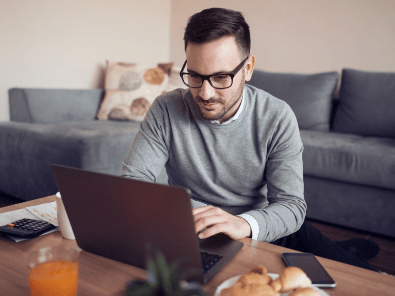 Work from Home LIC Job – Flexible & Independent